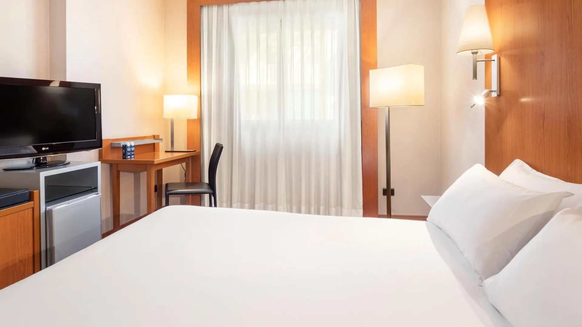 B&B Hotel Ciudad De Lleida 4*,  Španělsko