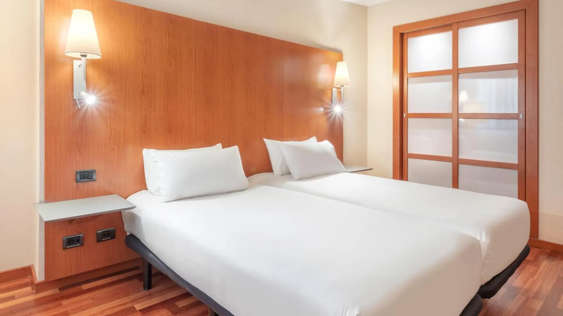 B&B Hotel Ciudad De Lleida 4*,  Španělsko