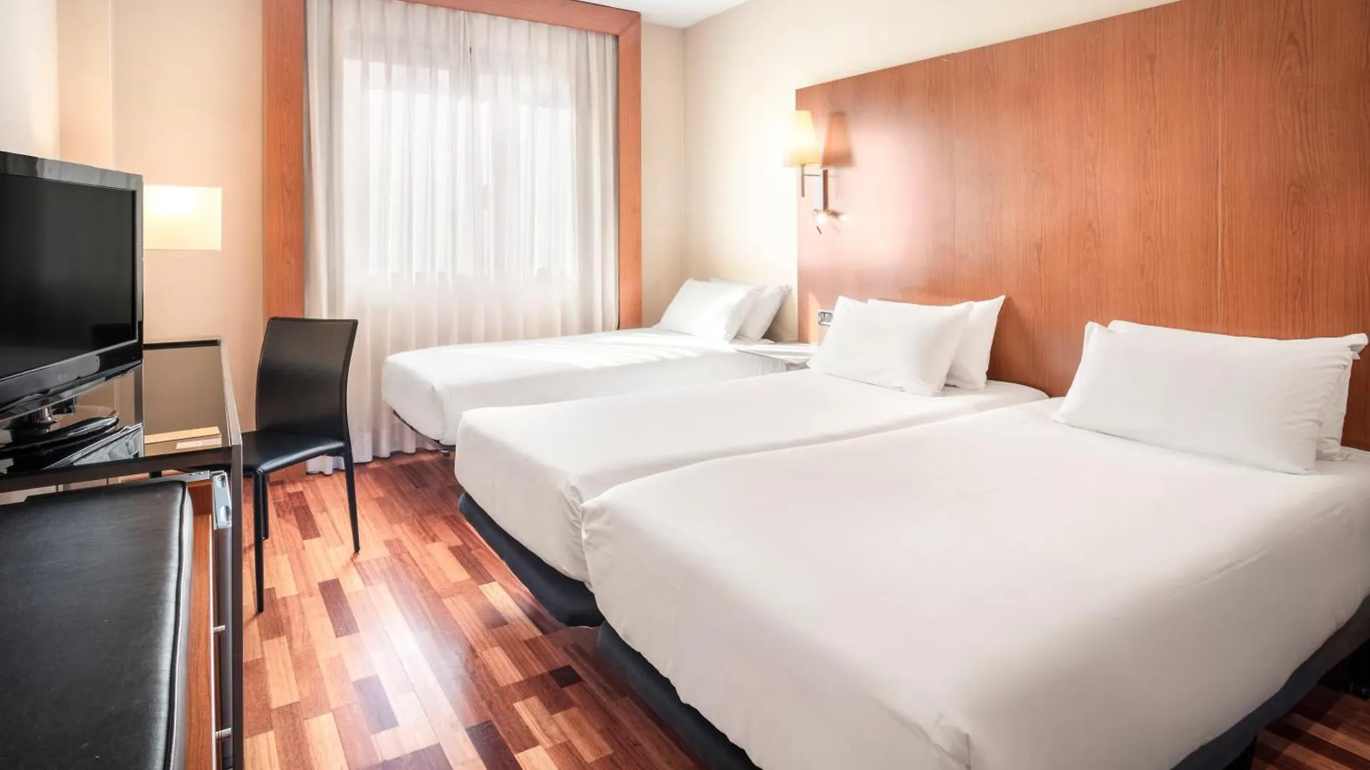 B&B Hotel Ciudad De Lleida 4*,